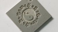 AMC Rubber Textures - Hibiscus Circle With Ying Yang - 2cm x 2cm